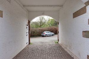 Communal Driveway Arch